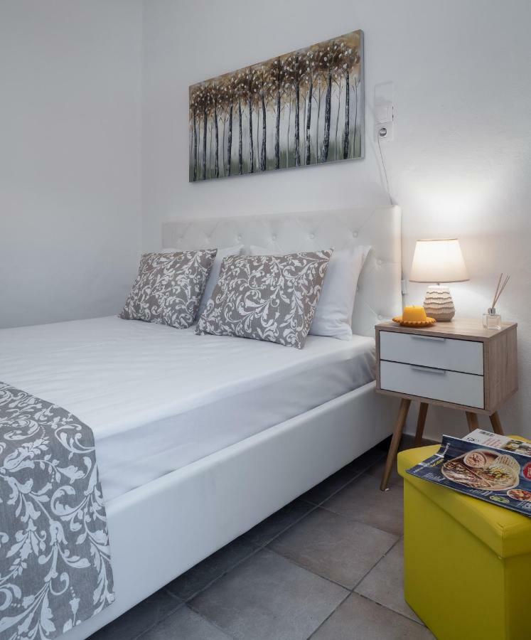 The Junction Appartment Agia Galini Екстериор снимка